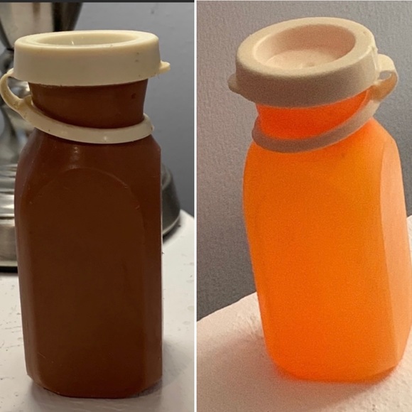 Vintage Fisher Price Chocolate Milk/Orange Juice  Plastic Bottles - Picture 1 of 3
